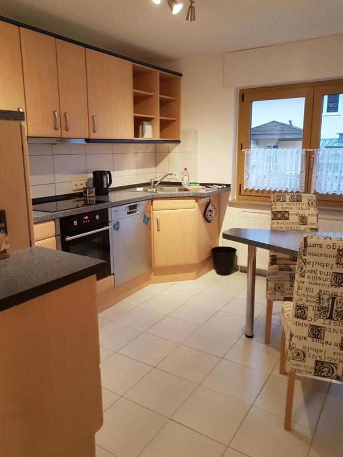 Ferienwohnung- Sarah Hahnstatten ภายนอก รูปภาพ